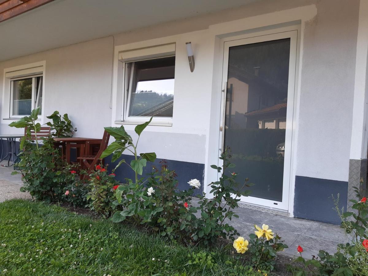 Ferienwohnung - Gwiggner Daniela ニーデラウ エクステリア 写真