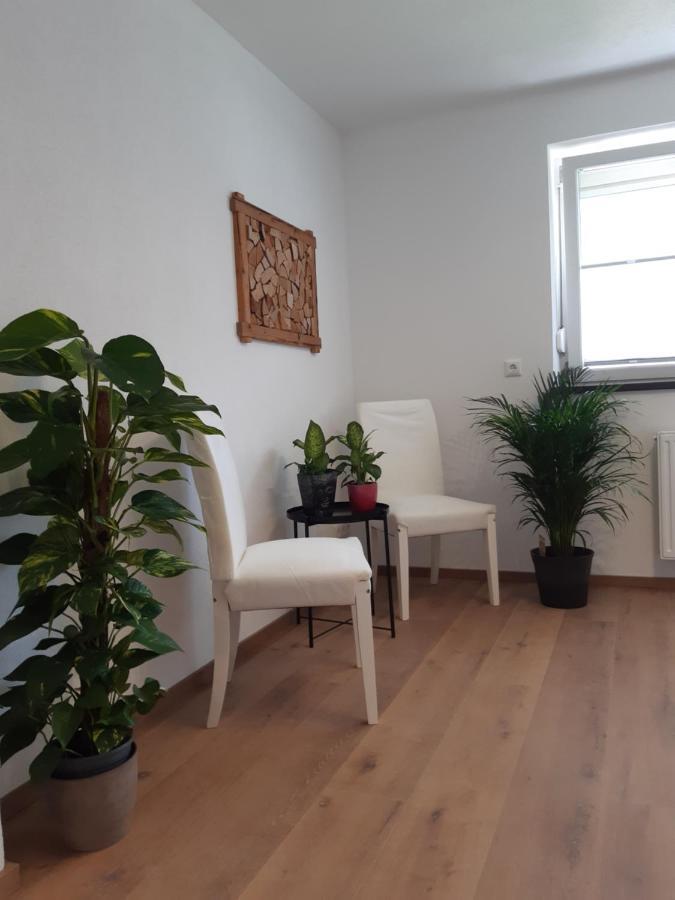 Ferienwohnung - Gwiggner Daniela ニーデラウ エクステリア 写真